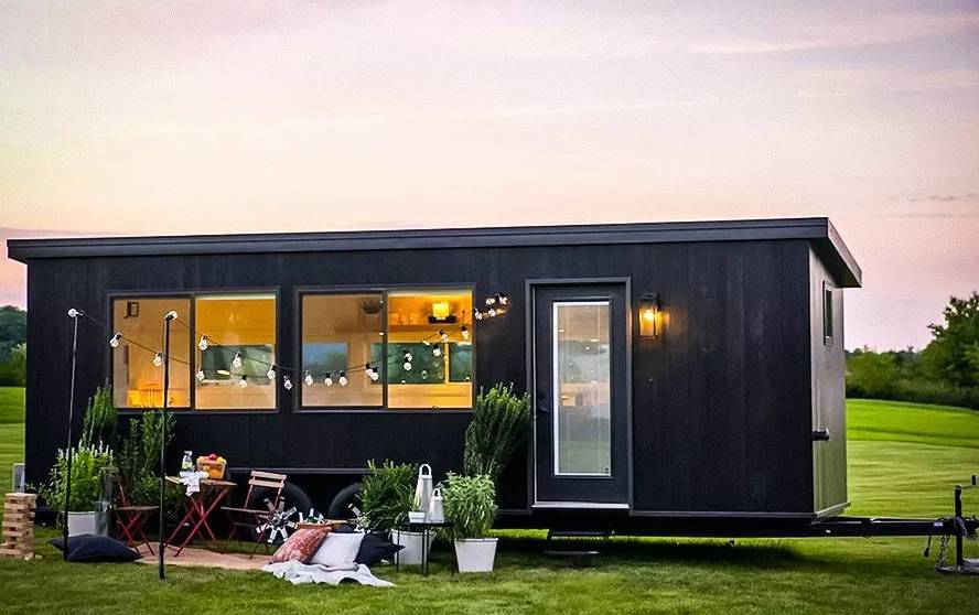 See an ecofriendly mobile home with IKEA furniture zenguide.co.uk